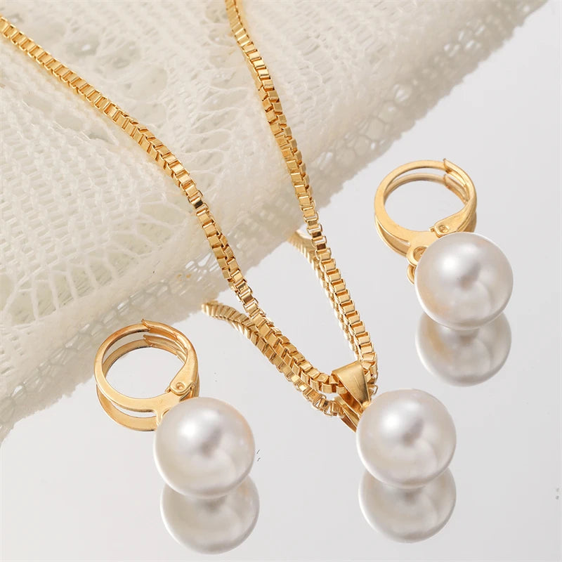 Elegant Pearl Set