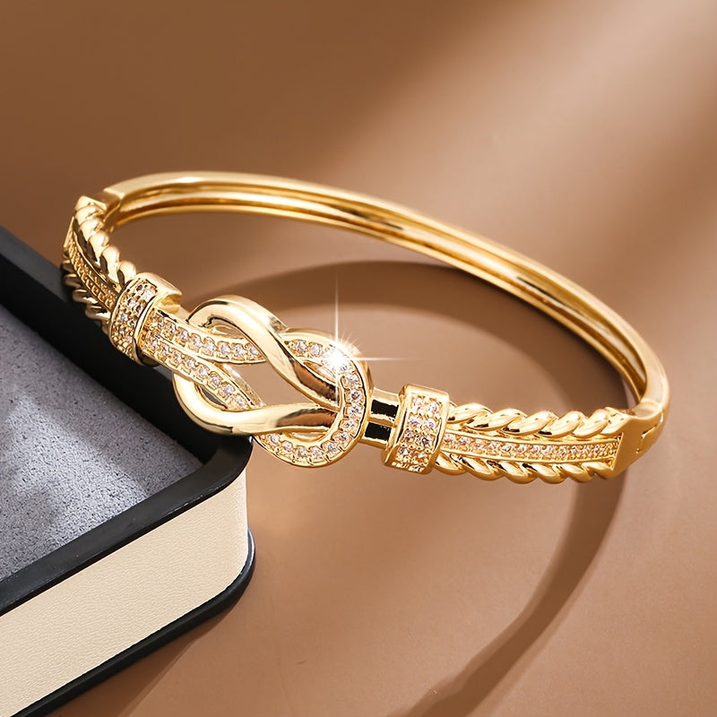 Golden Link Bracelet